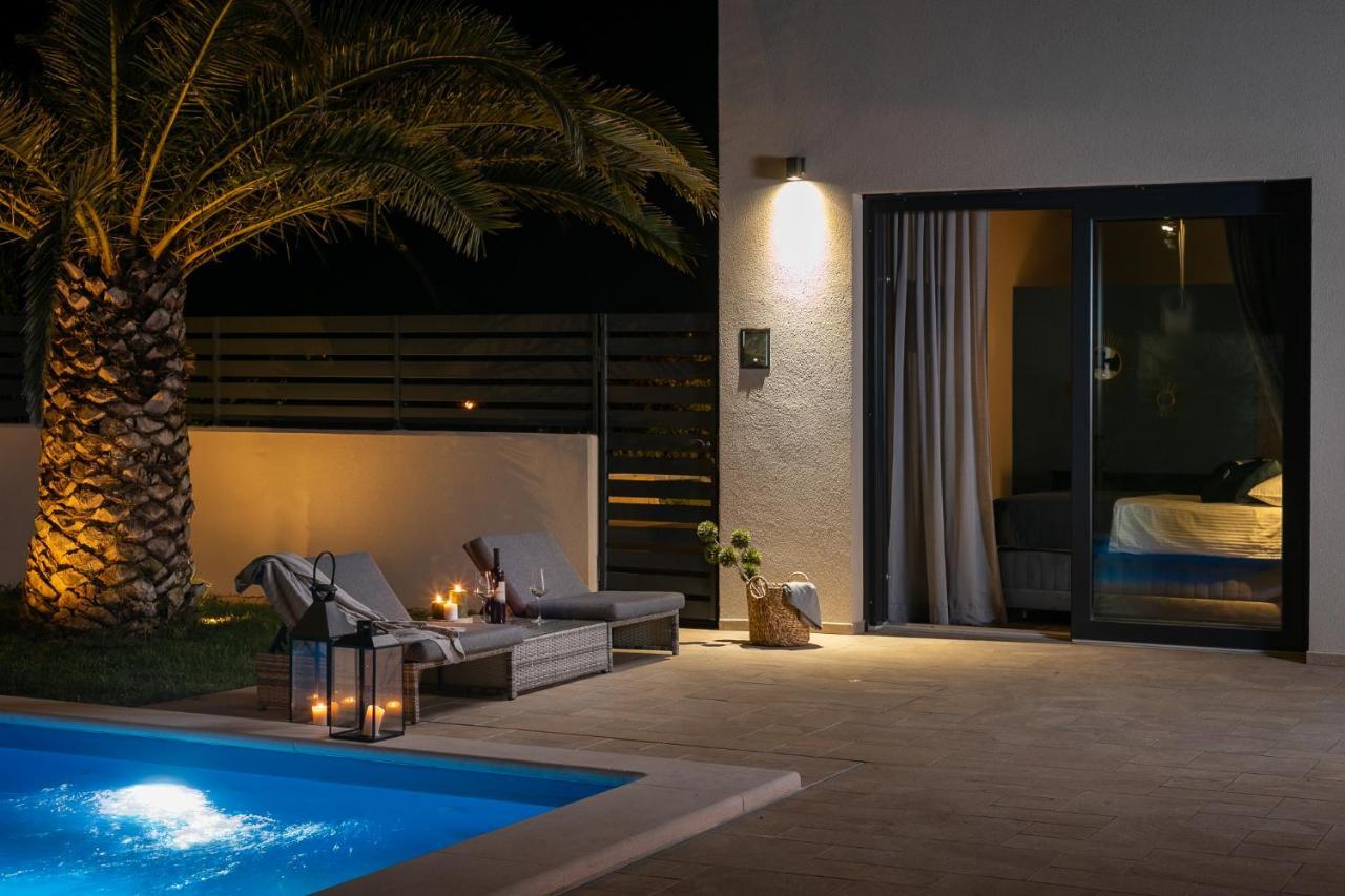 Belvedere Holidays