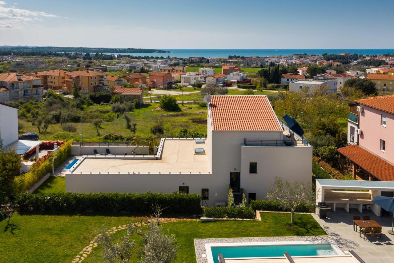 Belvedere Holidays